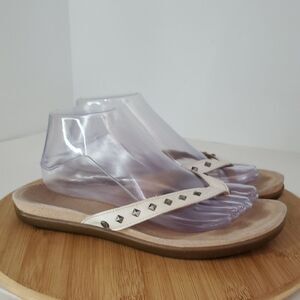 UGG Sadie Studded White Leather Thong Sandals Women's Size 8.5
